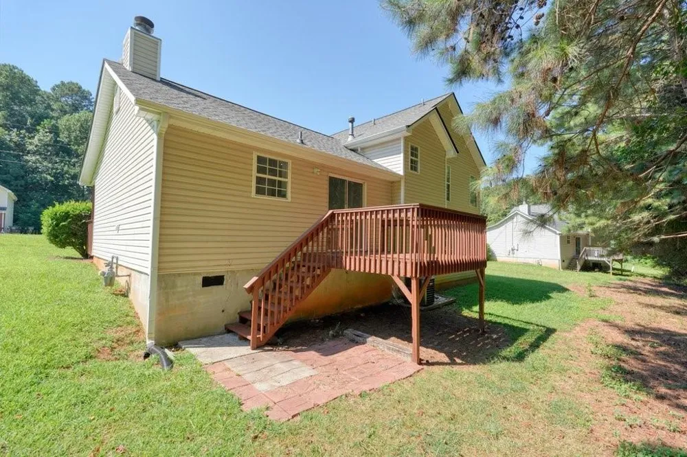 4848 Odessa W Inlt Acworth, GA 30101
