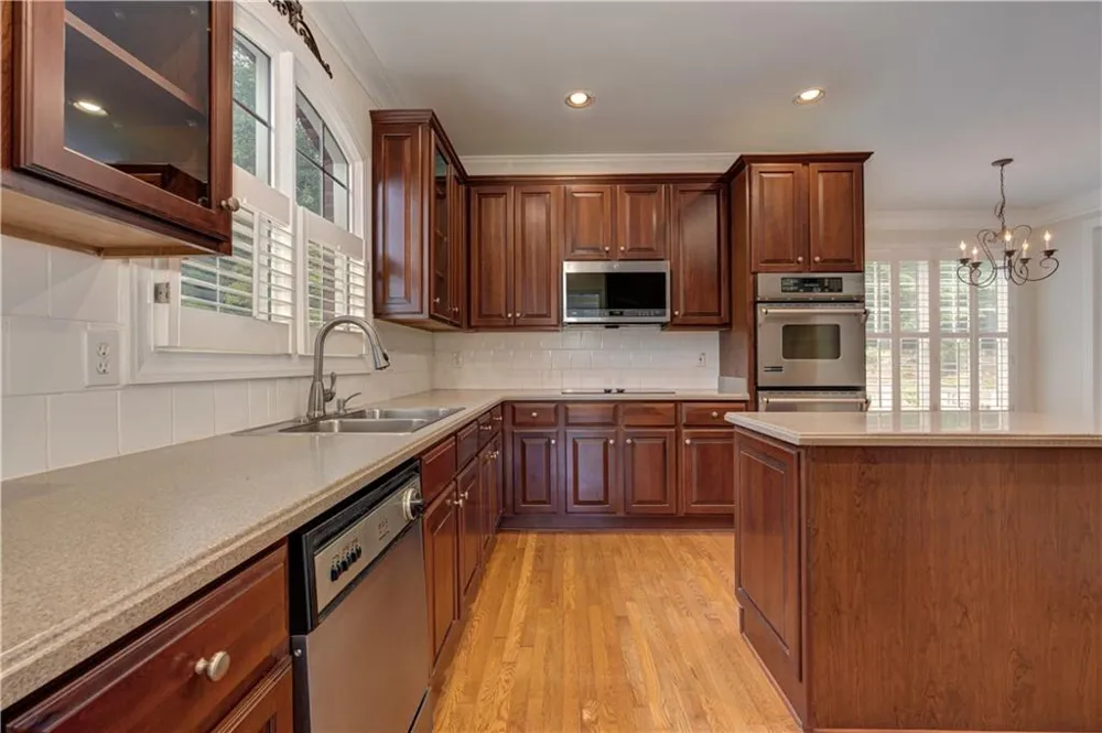 1610 Hampton Oaks Bend Marietta, GA 30066