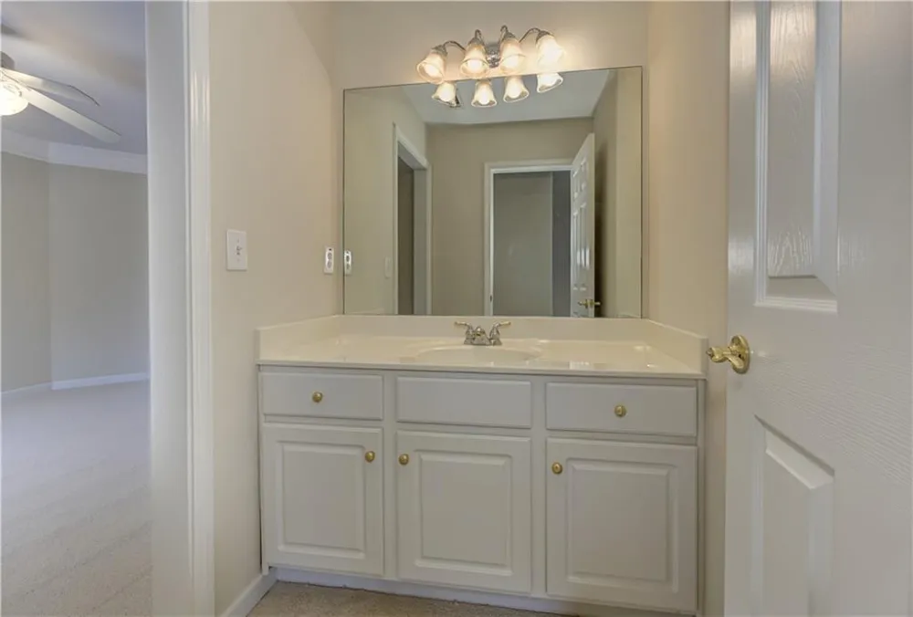 1610 Hampton Oaks Bend Marietta, GA 30066