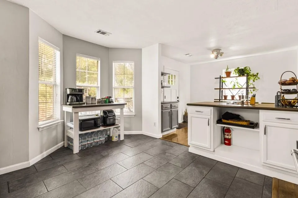 5756 Chisolm Trail Atlanta, GA 30349