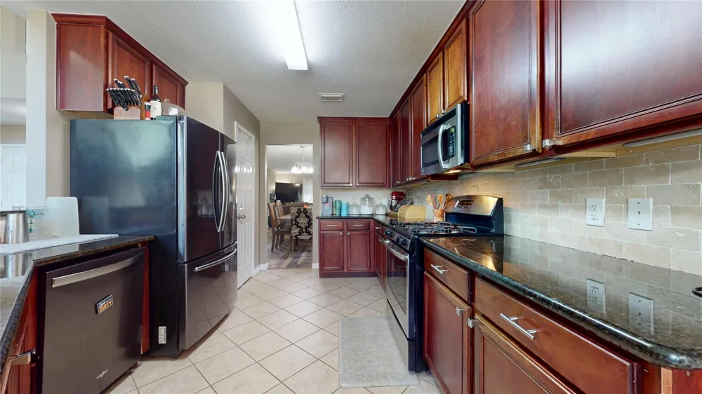 12706 Ravens Chase Lane Cypress, TX 77429