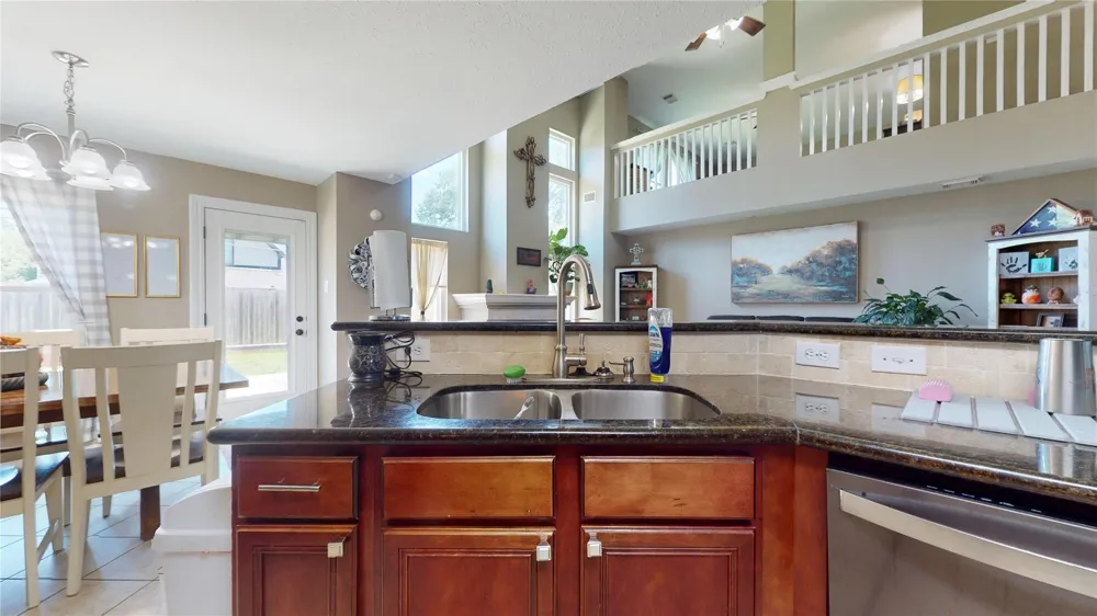 12706 Ravens Chase Lane Cypress, TX 77429