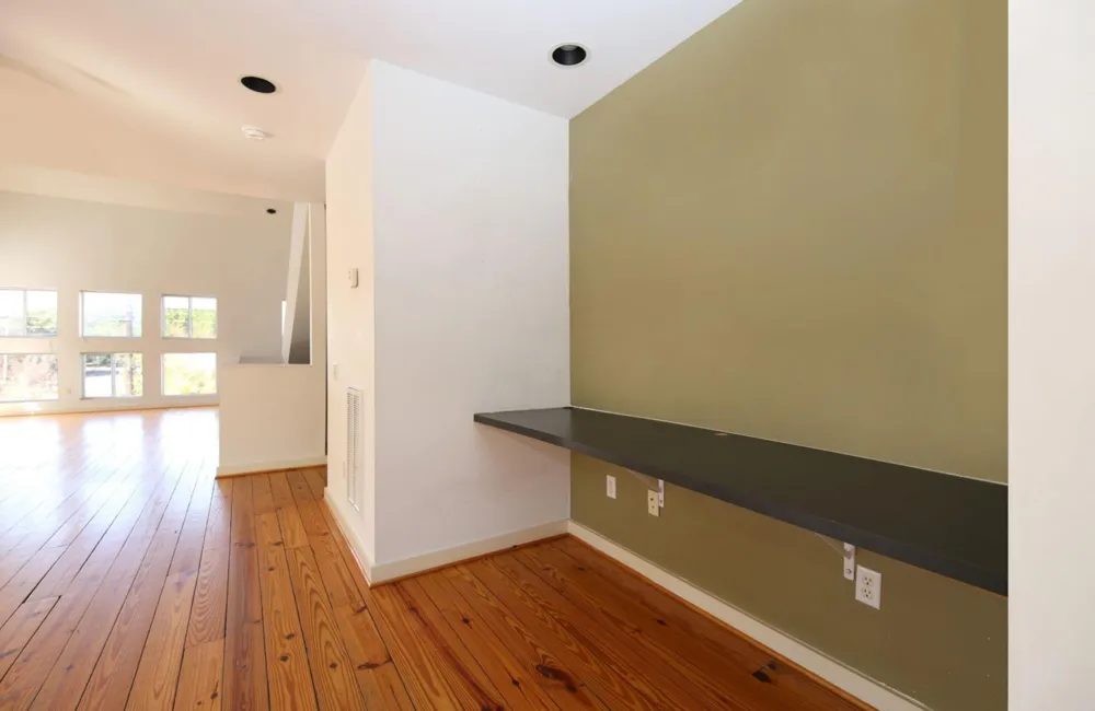 2819 Crawford Houston, TX 77004