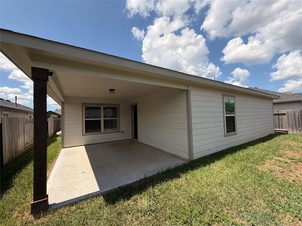 2028 Cedar Tree Court Conroe, TX 77301