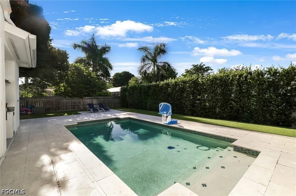 Biltmore Drive Fort Myers, FL 33901