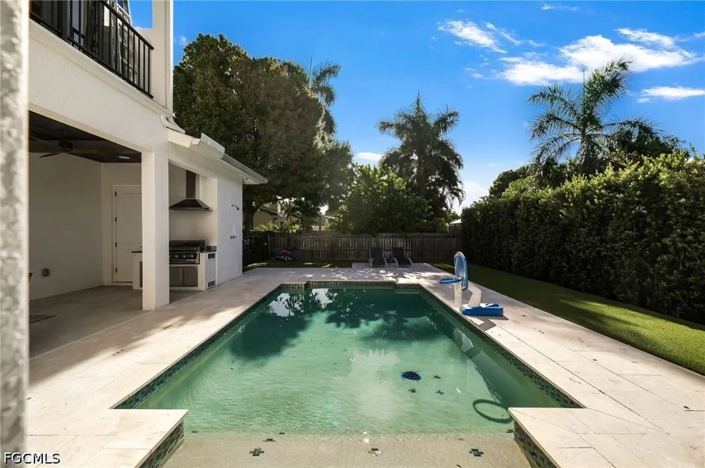 Biltmore Drive Fort Myers, FL 33901