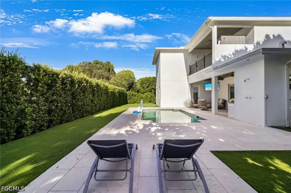 Biltmore Drive Fort Myers, FL 33901