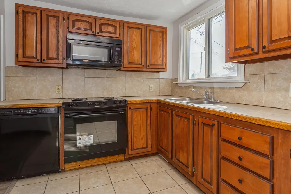 309 Red Bud Trail Buchanan, MI 49107