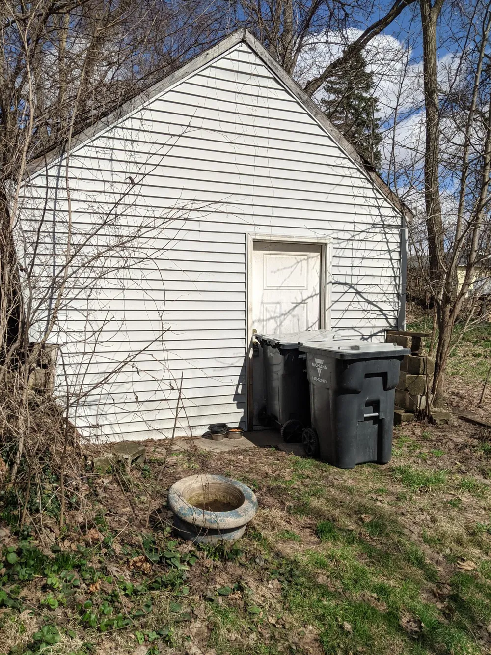 309 Red Bud Trail Buchanan, MI 49107