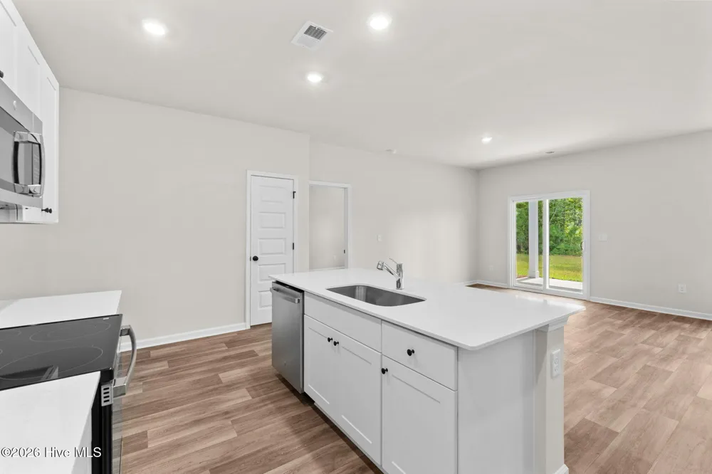 1035 Harbor Drive Calabash, NC 28467