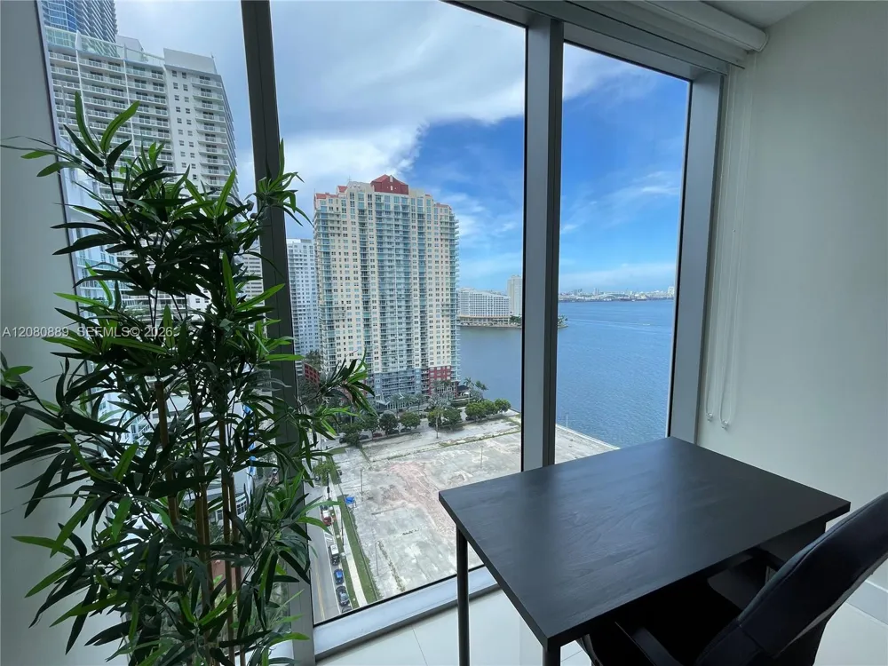 1300 Brickell Bay Dr #2010 Miami, FL 33131