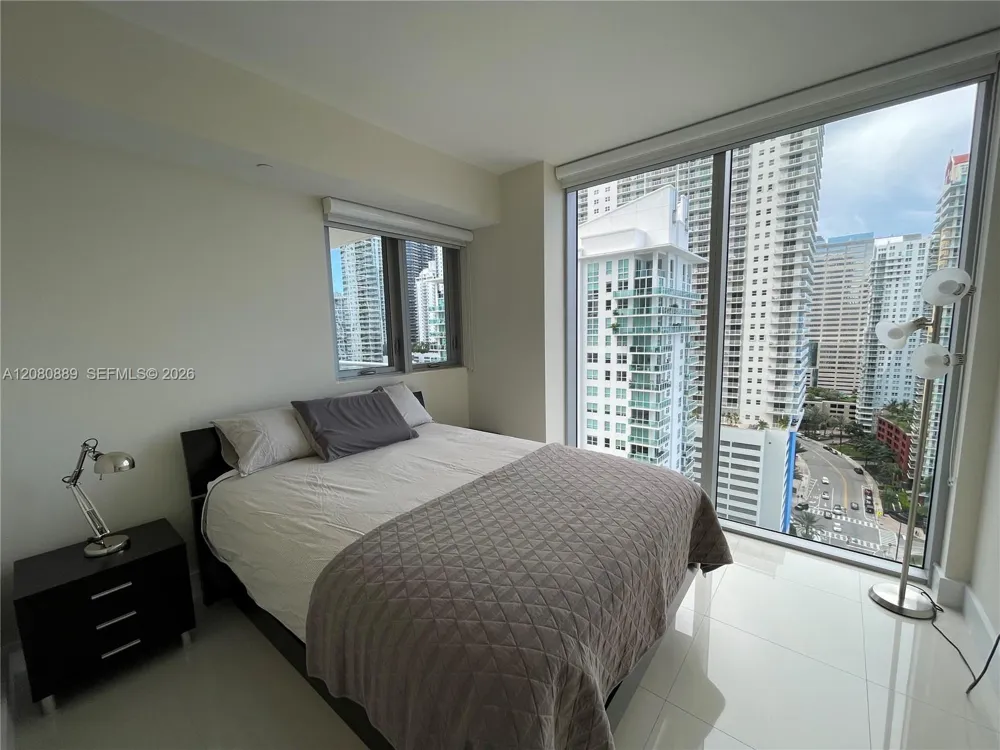 1300 Brickell Bay Dr #2010 Miami, FL 33131