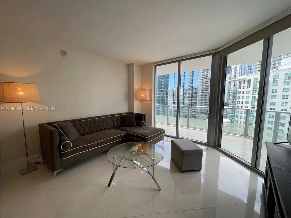 1300 Brickell Bay Dr #2010 Miami, FL 33131