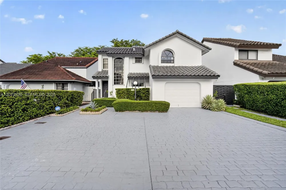 6328 SW 127th Pl Miami, FL 33183