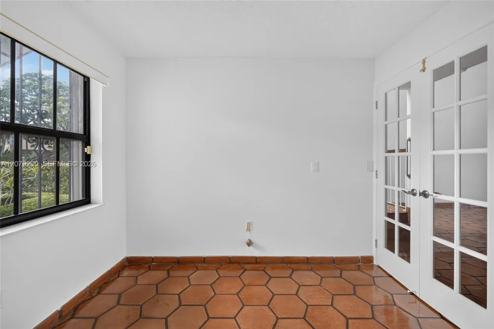 6328 SW 127th Pl Miami, FL 33183