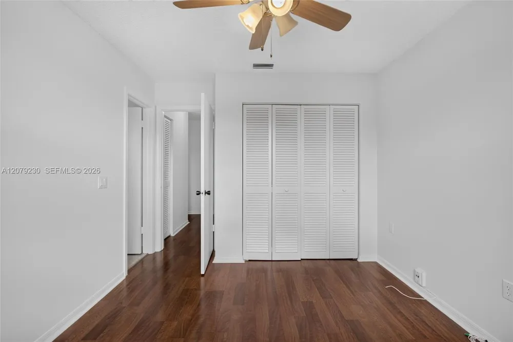 6328 SW 127th Pl Miami, FL 33183