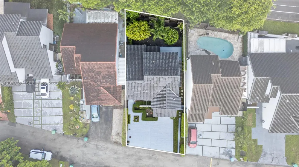 6328 SW 127th Pl Miami, FL 33183