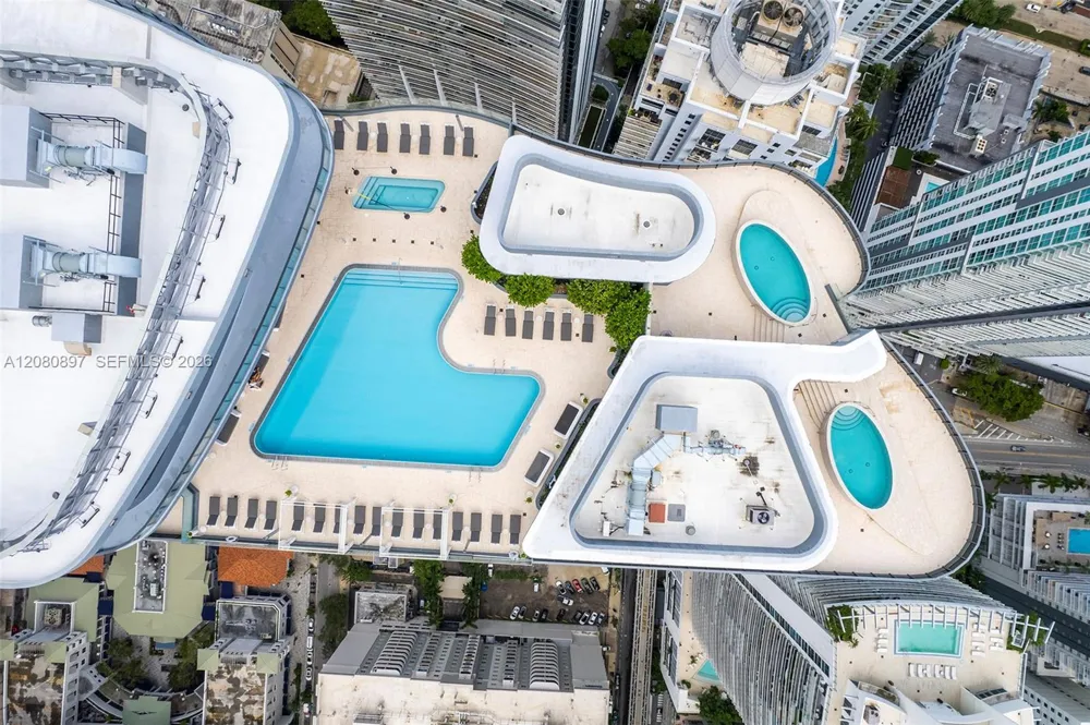 1000 Brickell Plz #PH5307 Miami, FL 33131