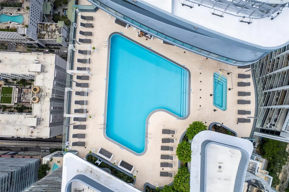 1000 Brickell Plz #PH5307 Miami, FL 33131