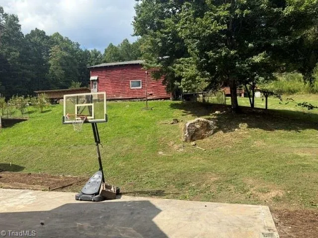2272 Shoe Road Millers Creek, NC 28651