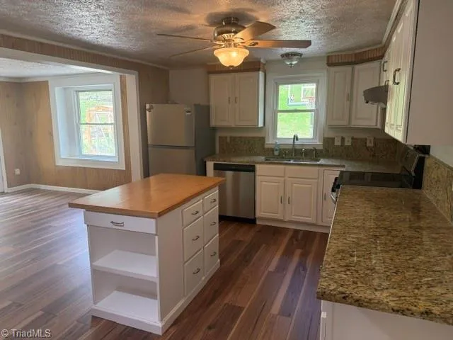 2272 Shoe Road Millers Creek, NC 28651