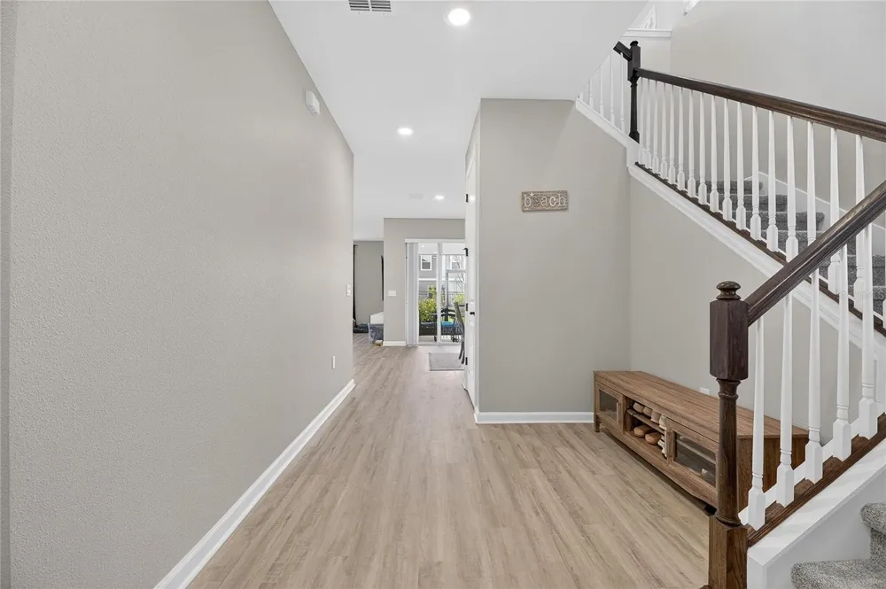 6255 GOLDEN BEACH DRIVE Apollo Beach, FL 33572