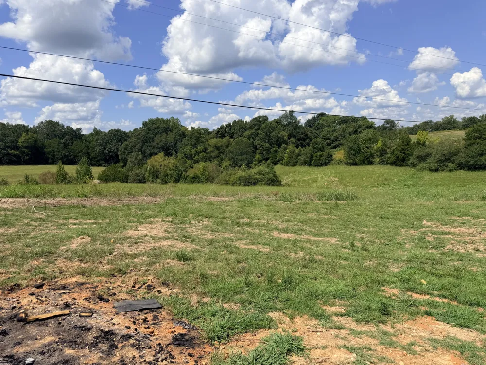 3700 Old Highway 48 Clarksville, TN 37040