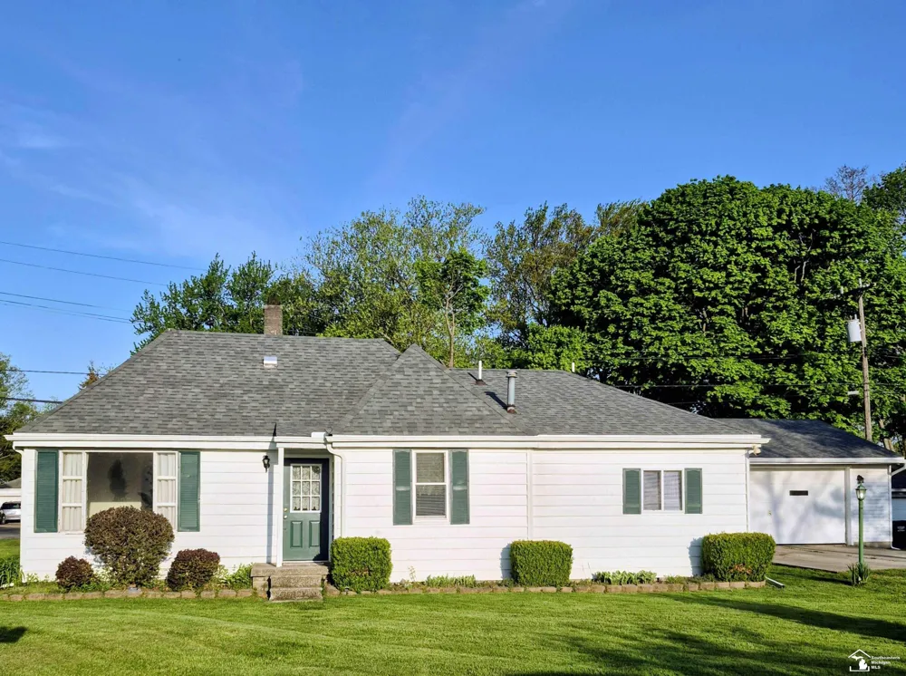 4509 Dixon Road Frenchtown Township, MI 48166