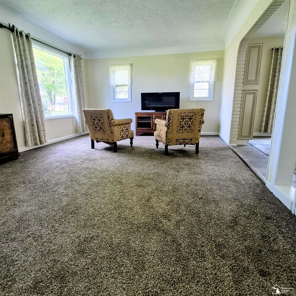 4509 Dixon Road Frenchtown Township, MI 48166
