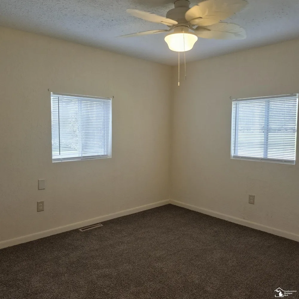 4509 Dixon Road Frenchtown Township, MI 48166