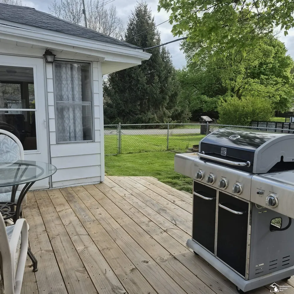 4509 Dixon Road Frenchtown Township, MI 48166