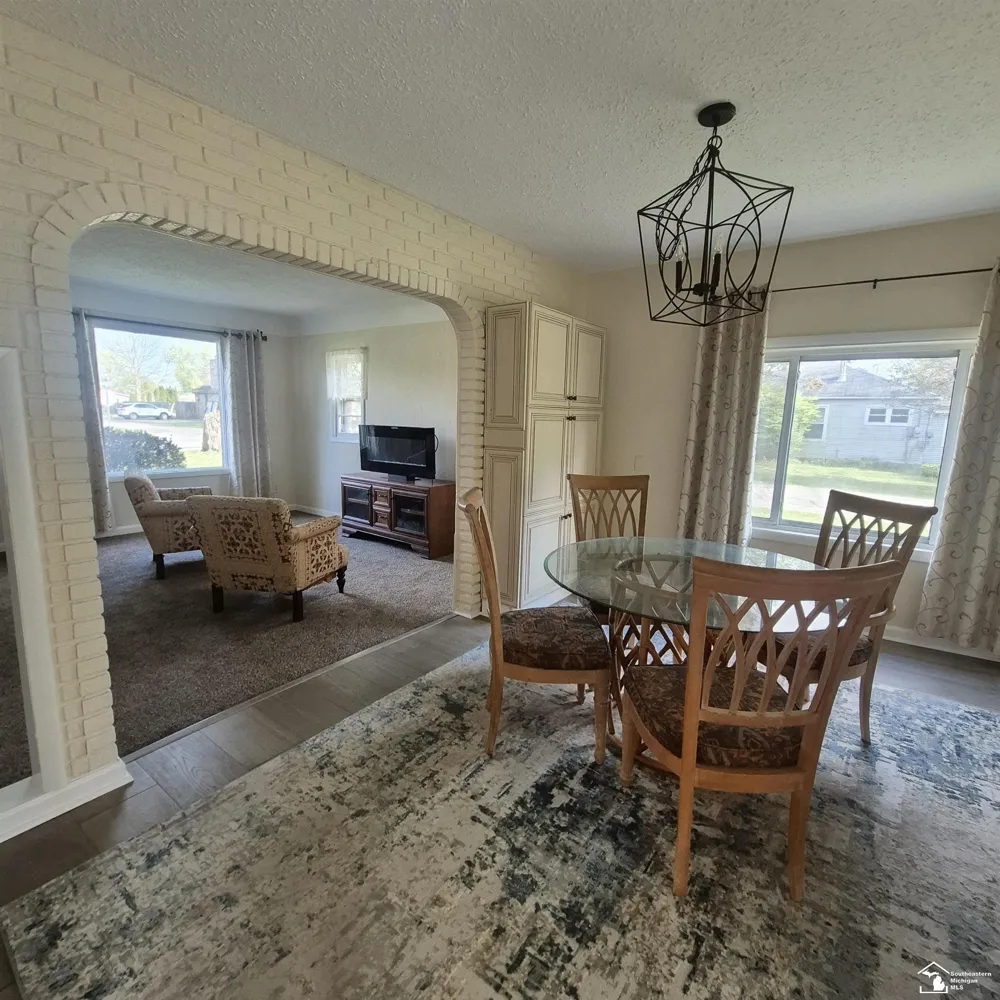 4509 Dixon Road Frenchtown Township, MI 48166