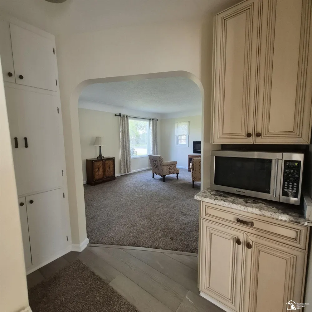 4509 Dixon Road Frenchtown Township, MI 48166
