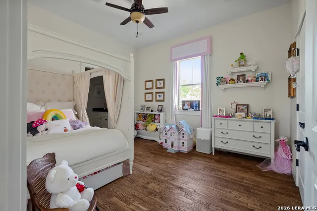 283 SOARING EAGLES DR Fredericksburg, TX 78624