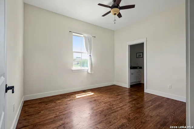 283 SOARING EAGLES DR Fredericksburg, TX 78624