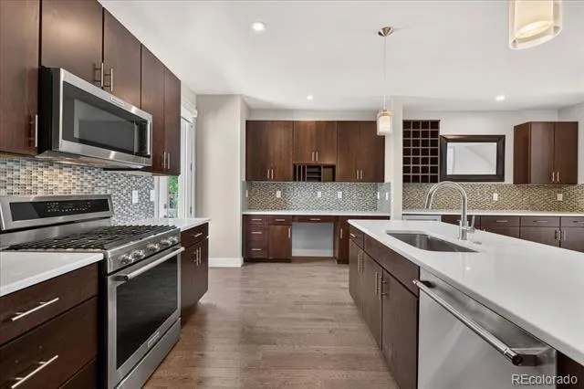 711 E 24th Avenue Denver, CO 80205