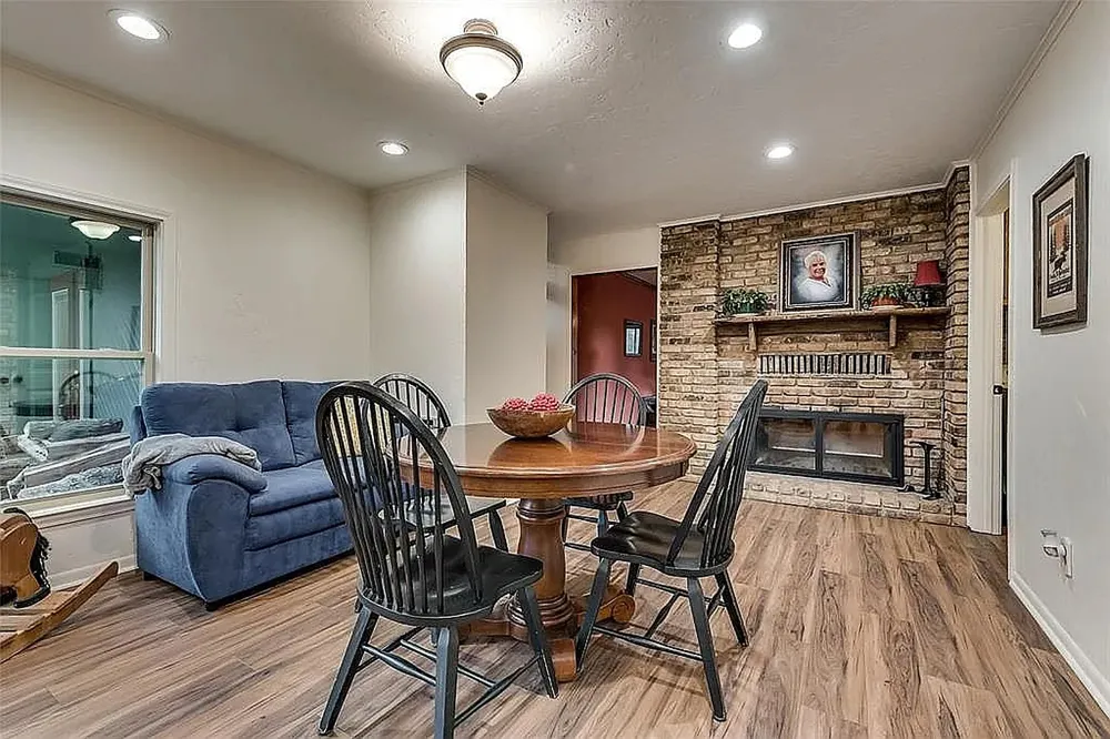 740 W FM 27 Streetman, TX 75859