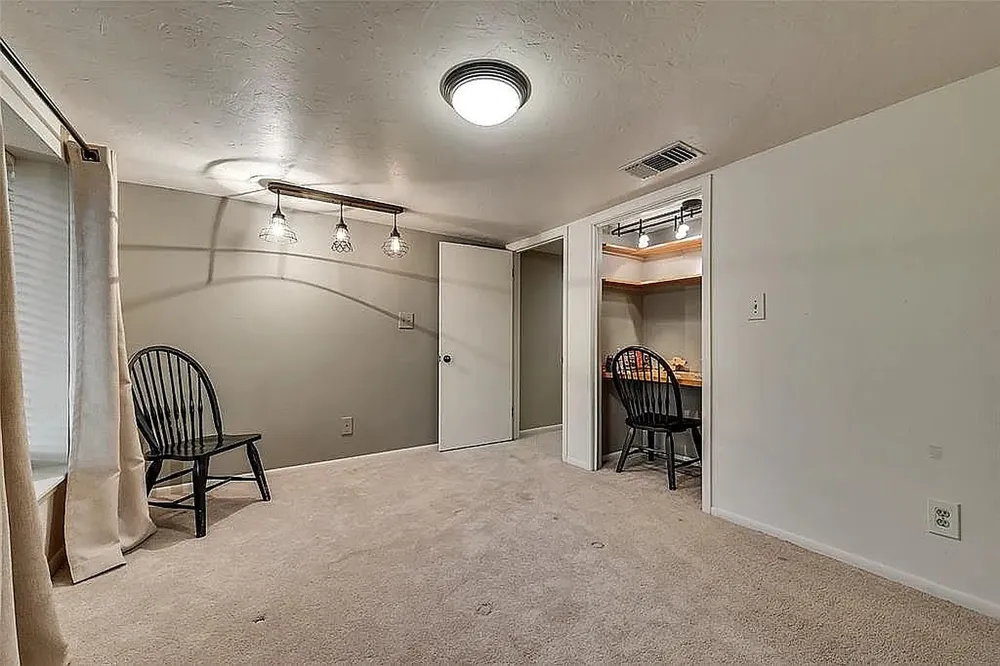 740 W FM 27 Streetman, TX 75859