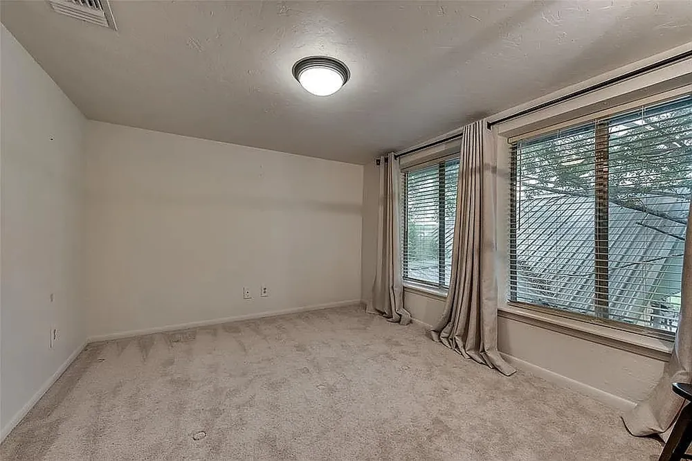 740 W FM 27 Streetman, TX 75859