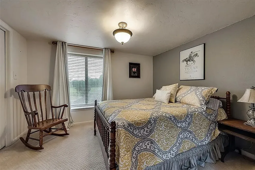 740 W FM 27 Streetman, TX 75859