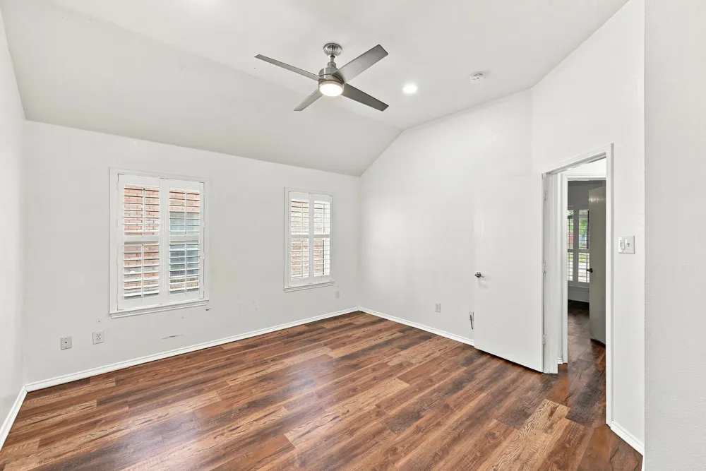 108 Oak Hollow Lane Red Oak, TX 75154
