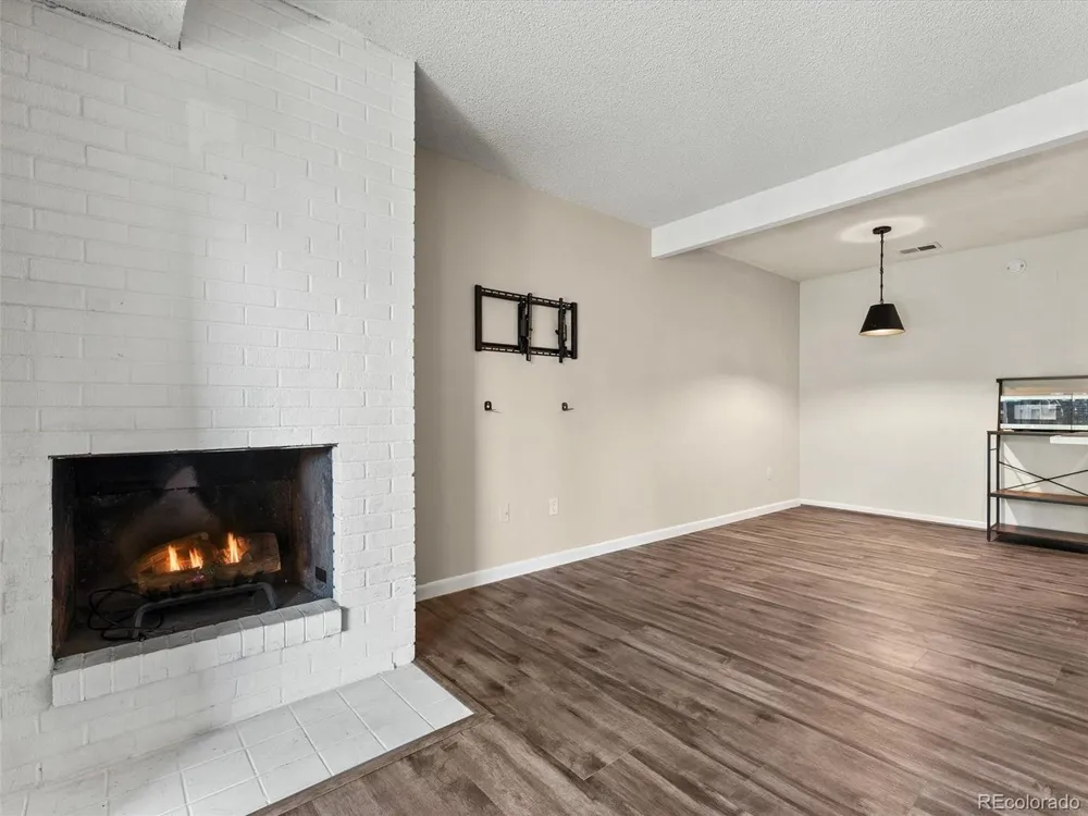 7995 E Mississippi Avenue #D7 Denver, CO 80247