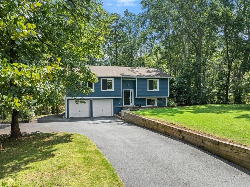 1725 Gordon Road Cumming, GA 30040