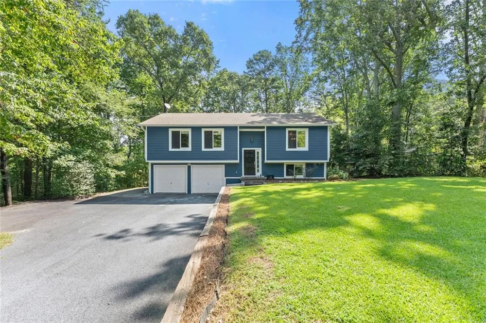 1725 Gordon Road Cumming, GA 30040