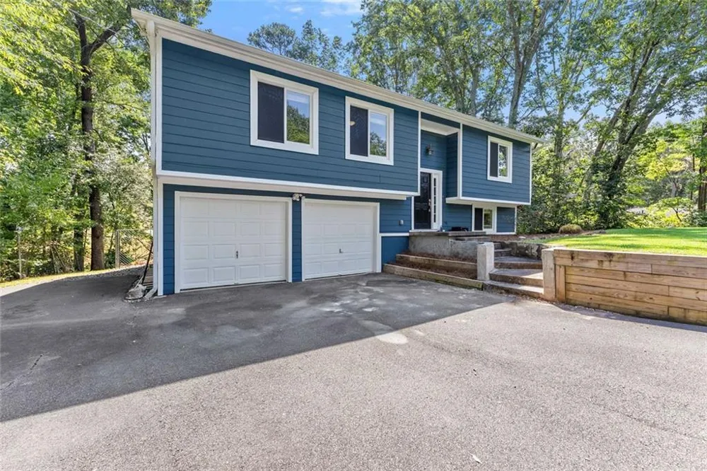 1725 Gordon Road Cumming, GA 30040
