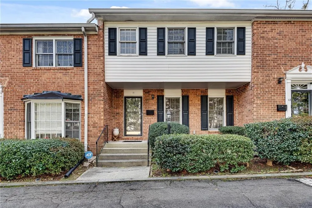 6520 Roswell Road #11 Sandy Springs, GA 30328