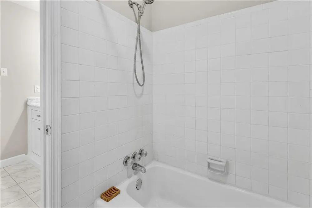 6520 Roswell Road #11 Sandy Springs, GA 30328