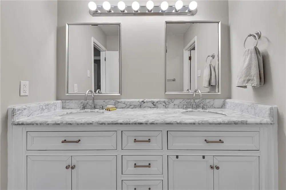 6520 Roswell Road #11 Sandy Springs, GA 30328