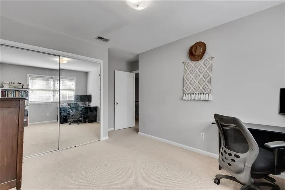 6520 Roswell Road #11 Sandy Springs, GA 30328