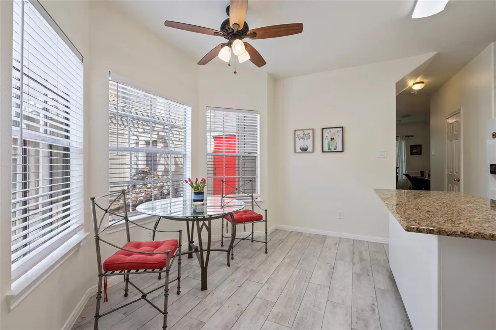 2060 Glencove Drive Seabrook, TX 77586